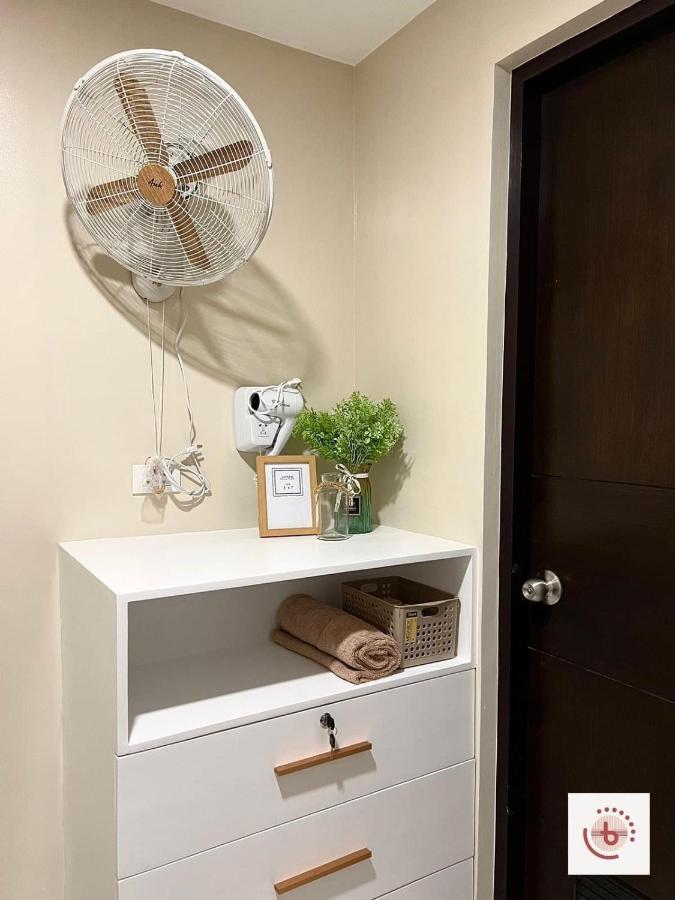 Jhezzstuffs Staycation Iloilo Extérieur photo