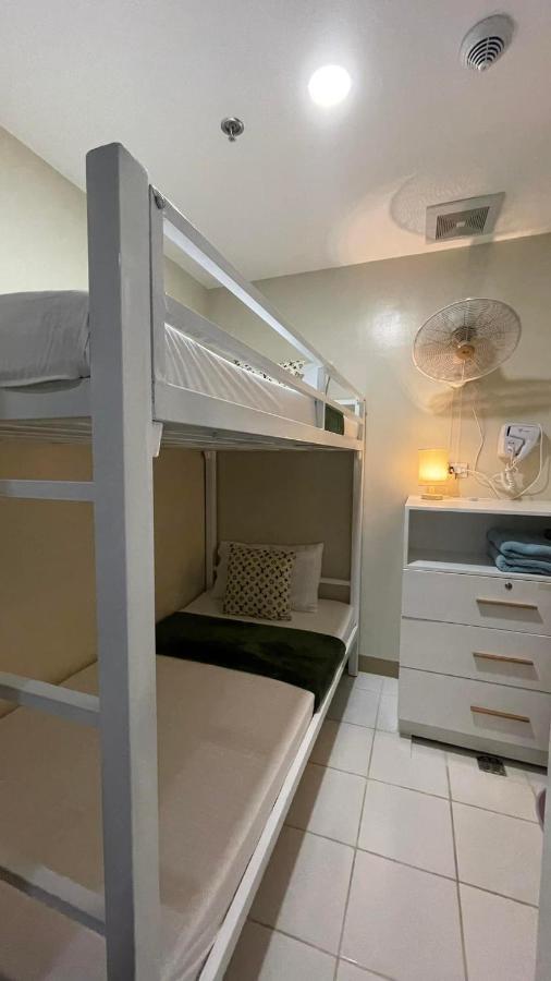 Jhezzstuffs Staycation Iloilo Extérieur photo