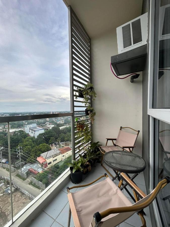 Jhezzstuffs Staycation Iloilo Extérieur photo